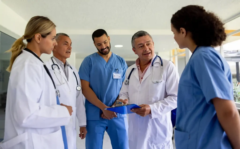 Equipo médico trabajando en hospital alemán durante la integración clínica del Método ZAI